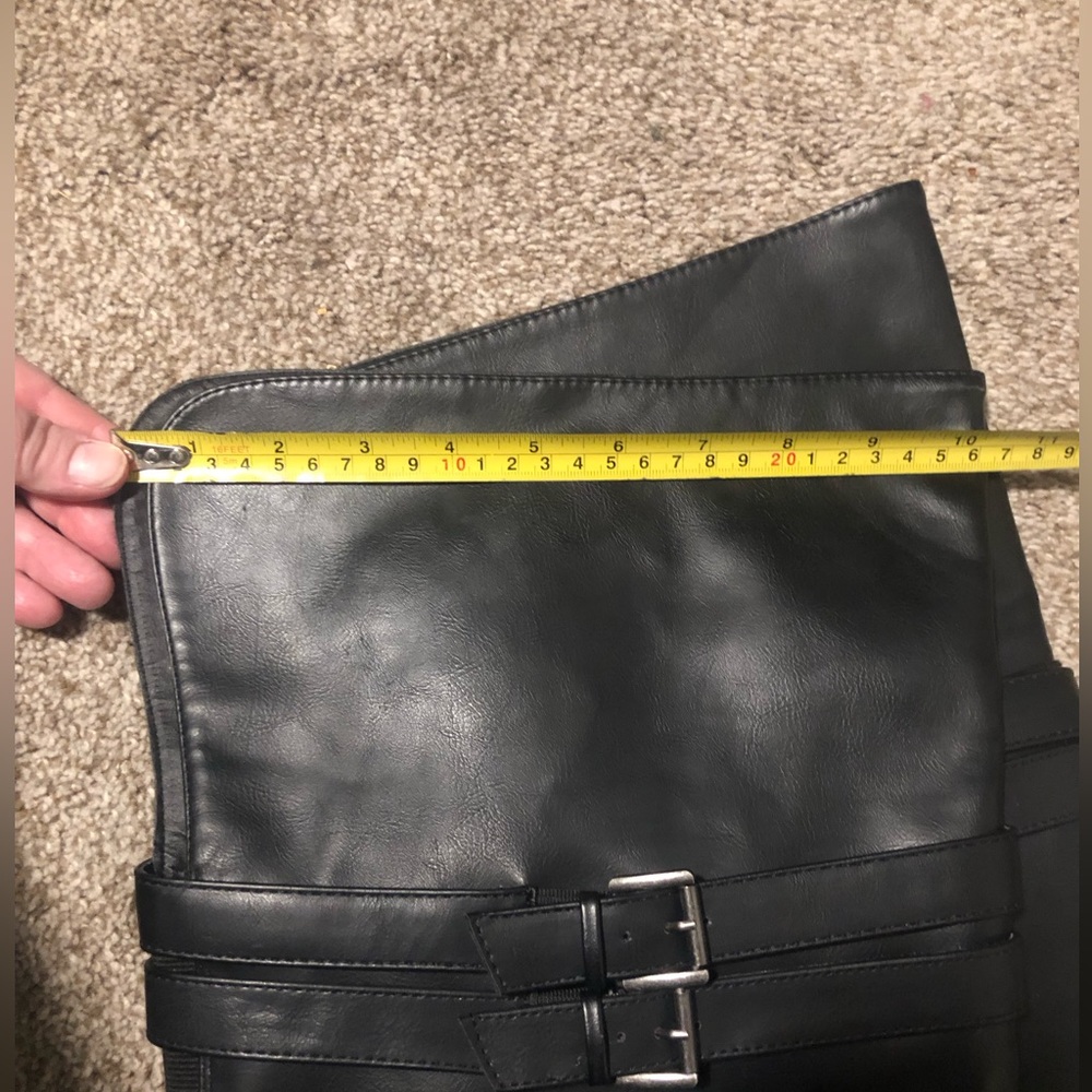 Torrid faux leather pull on thigh boots. Size 7. - Picture 12 of 14